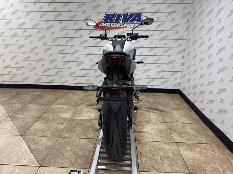 7E160C97-9CE3-4413-B196-745E2DD81645