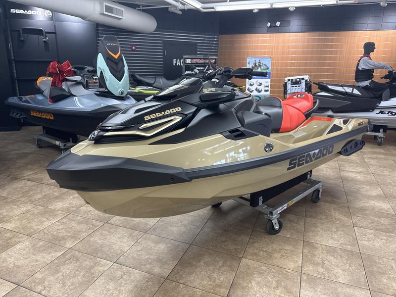 7E5FAF20-65D8-42AF-8FB6-FE9F0BAAD2D5