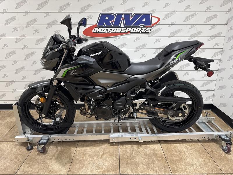 7F55EAE7-BDD6-4C1B-A601-D4614C89507F