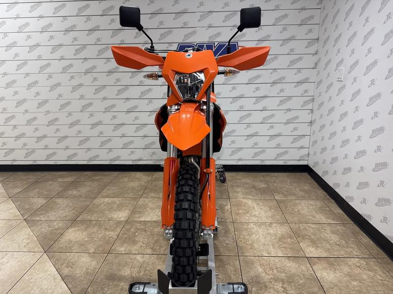 8296A522-0A03-407B-A5FA-00A91114E0AF