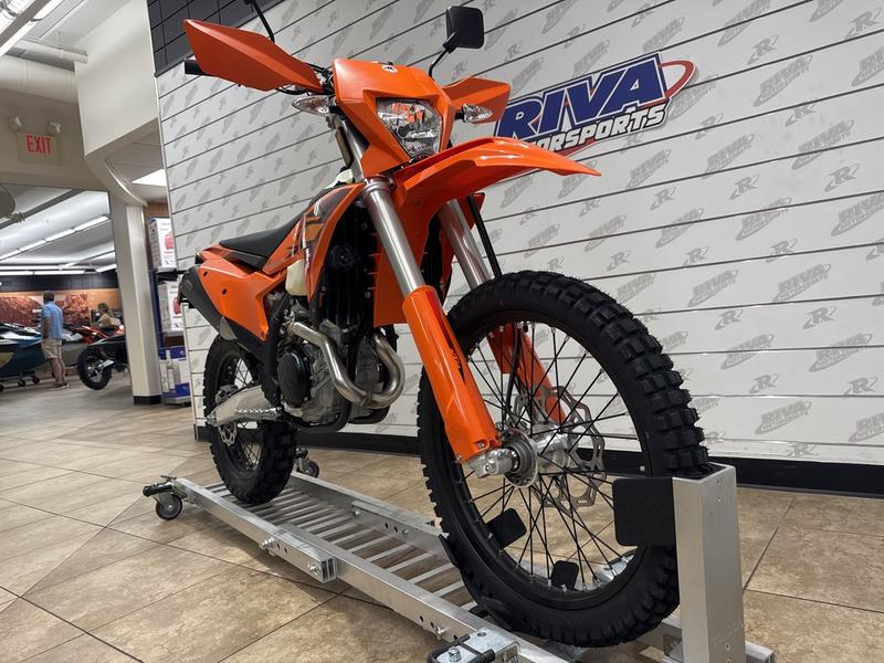 85095FE9-A863-4F08-B737-ED097A4FED4B