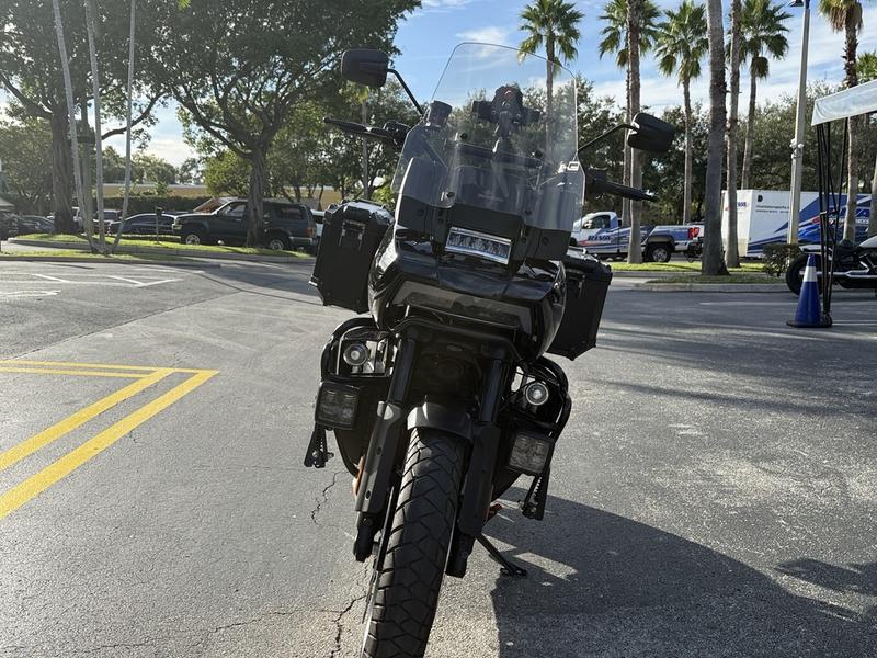 8956FF6C-DC5C-4634-938C-AFB3B2C9CA34