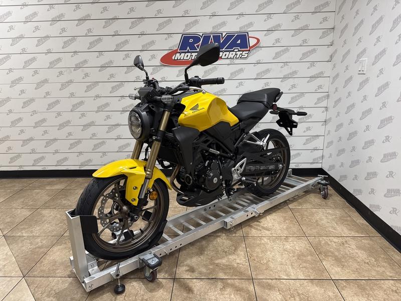 8BF64EAA-487D-4BFC-B22A-3FF1278A3CCA