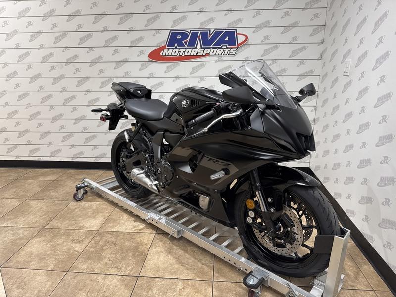 8D115ED1-61F1-4141-B07F-0BE7E5F509FB