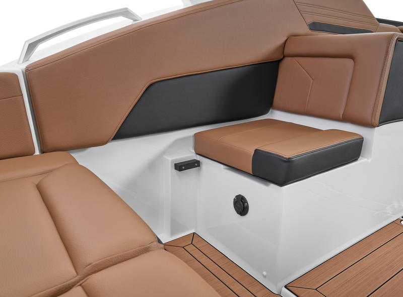 8EA27A51-2F60-4CB0-98DE-B86B316AA36F