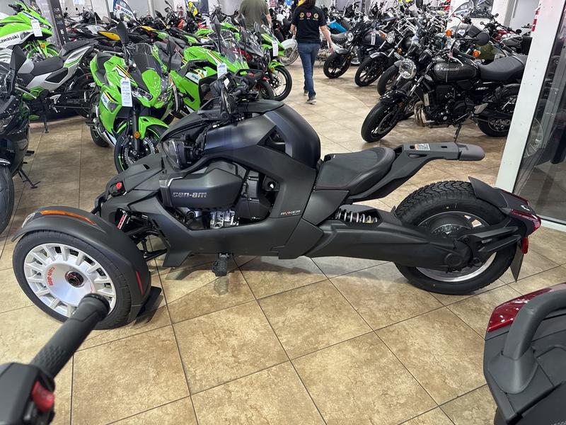 90E6F5B8-B54C-401A-B352-7FFF07113402