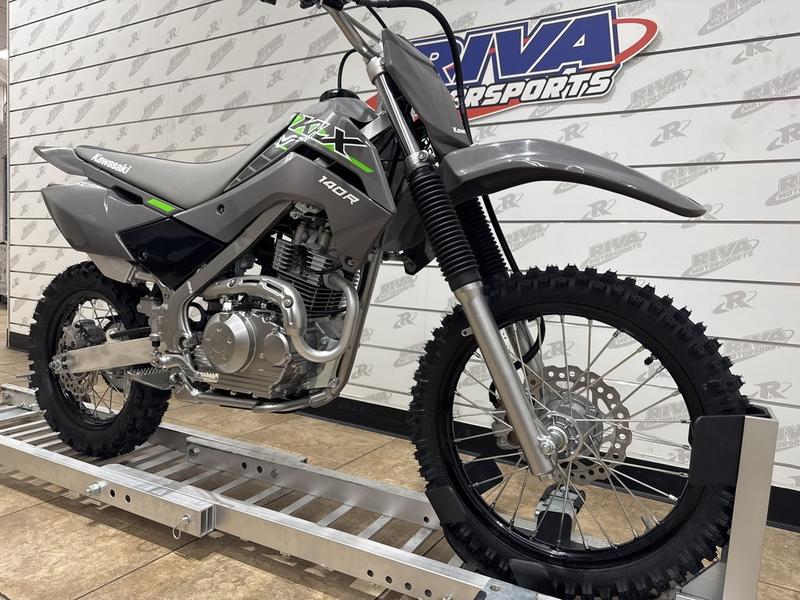 93EEDD78-938A-4B7E-8B28-2B21DDE67FBE