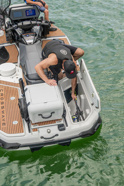 941FBAAB-95FD-472A-AE28-2D4FC6FAA981