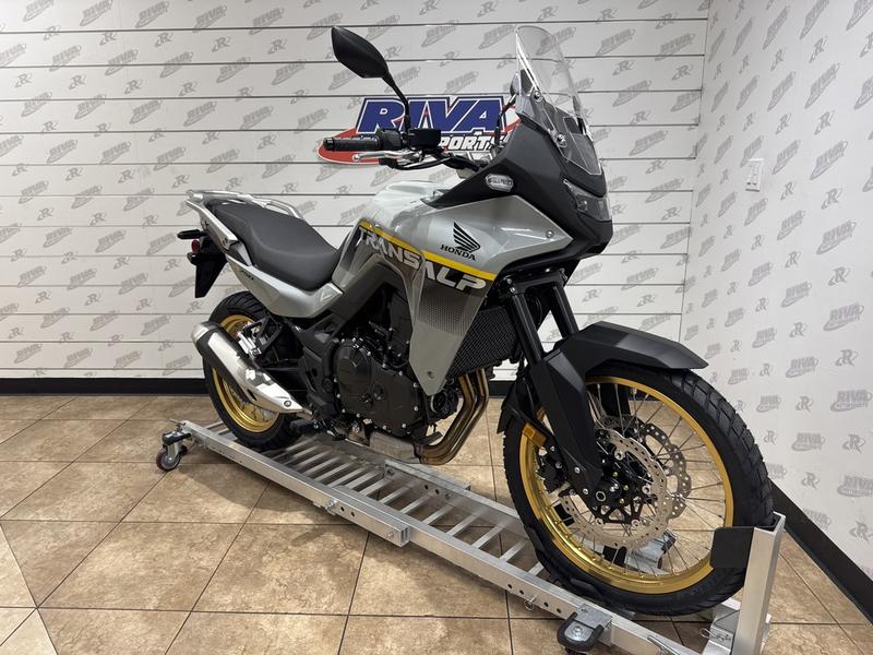 959CF583-F805-45CF-8706-DBCB9D030FC2