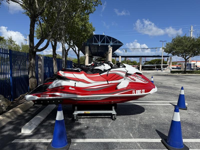 9685D43A-6D72-4412-888F-ABD54A5C48DC