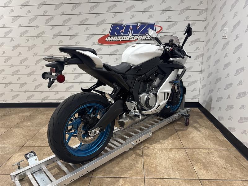 994CD1C2-9EF8-453A-B88D-FE922E4F74A1