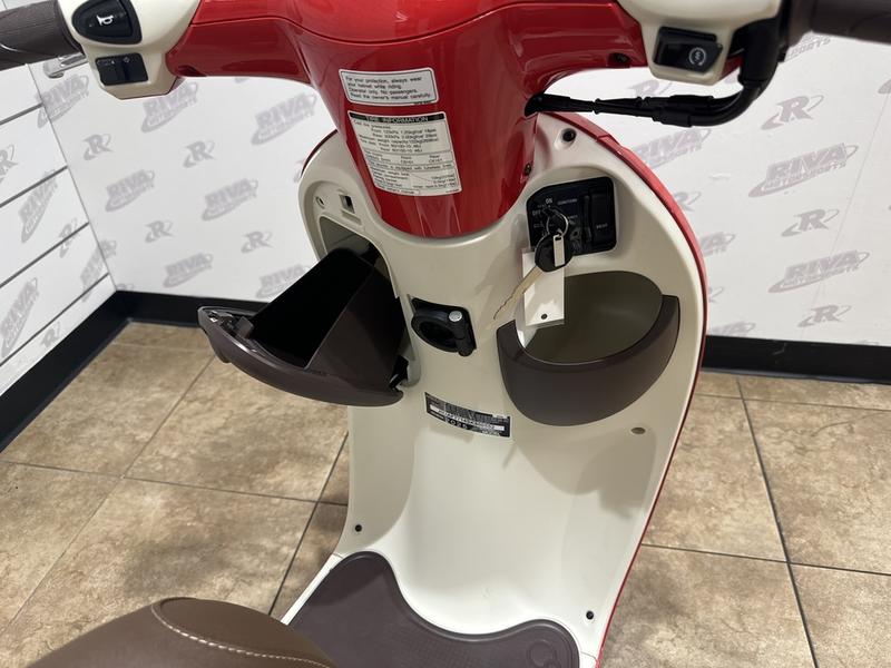 9D55AB28-6180-44E0-8A75-216D8DCC71D5