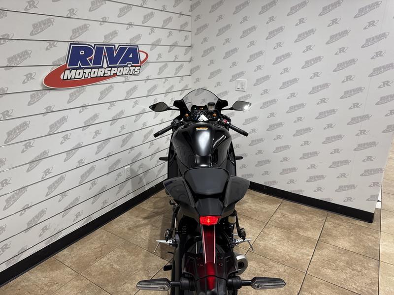 9F2A4886-8F8A-4550-935D-5934EA491F54