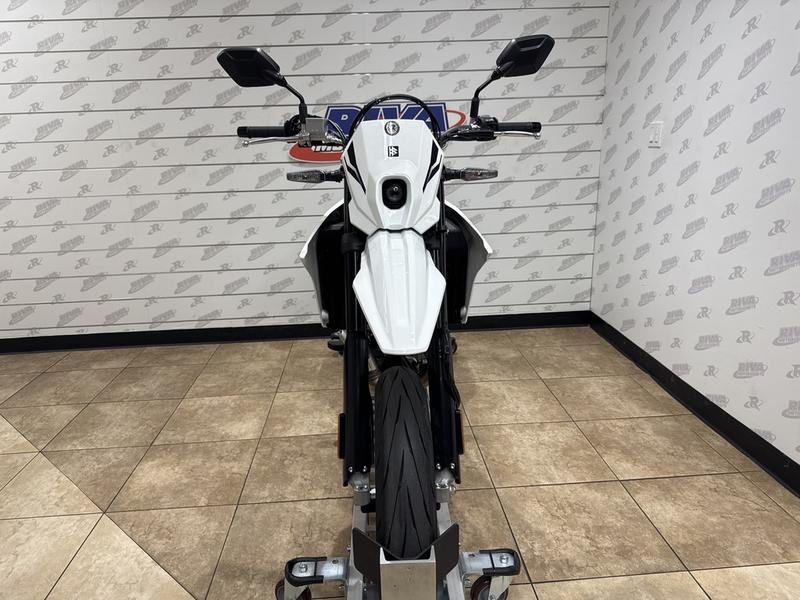 9FE294AF-D920-40C4-9390-75AF7834CBD4