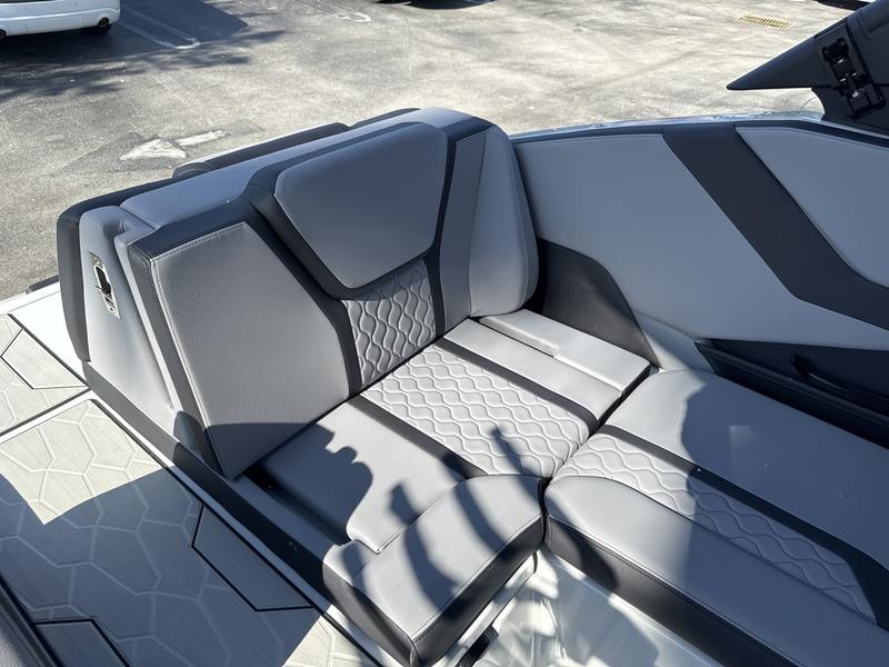 A318F53A-A86E-40AF-A537-9A281DF39130