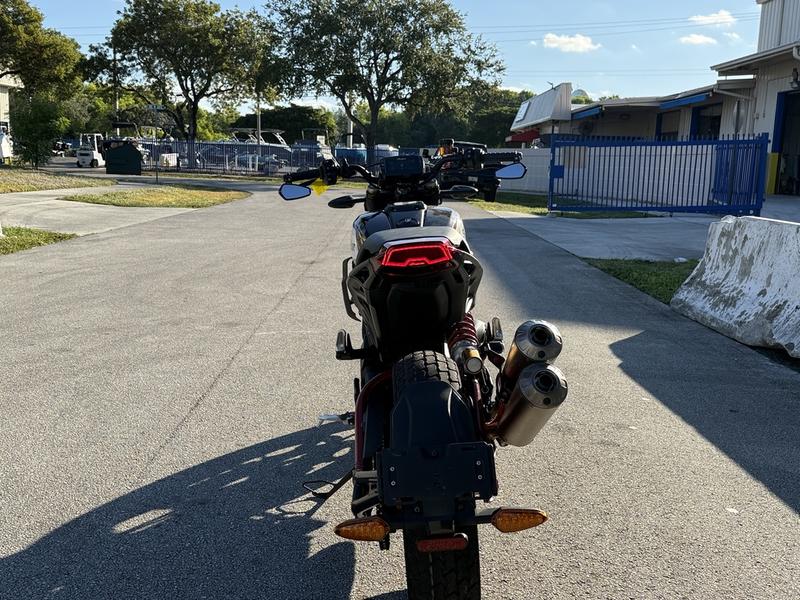 A41DAC0C-5BCE-450C-A479-3090913A36A8