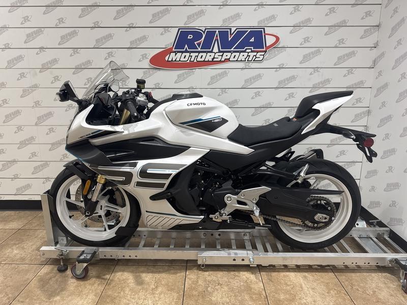 A7EF8B93-CA52-4B93-AE43-99031156B0BC