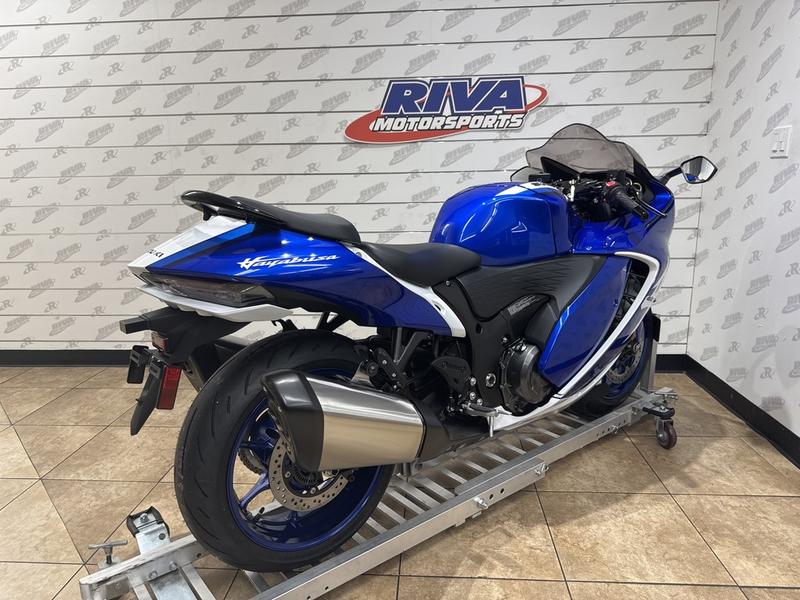 AEEB99FF-FC1F-44C2-BD38-AA00AFE7EB95