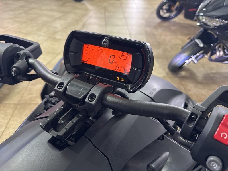 B1867C97-F3FA-4BB3-B4FE-C77EBB50ABE3