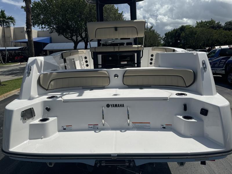 B5CBF777-AF11-47B9-9414-B7F72EE4B096