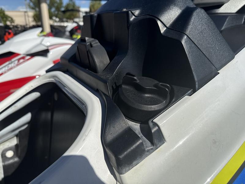 BA00453D-AB38-47CD-9E79-744852D8C171