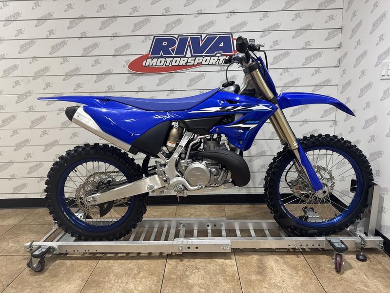 C1C0F07E-5D9C-4B4F-BADF-74D7449FF64F