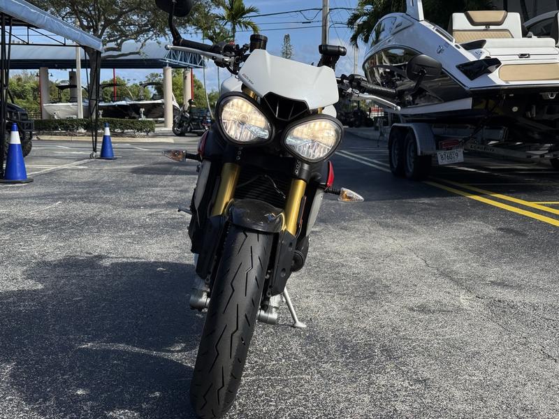 C2B5A1CB-D2A9-4EFE-A584-7F2F2D0C9E71