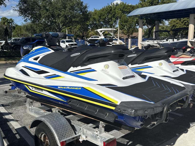 C3B195B3-CC90-465B-B4BC-08144781B015