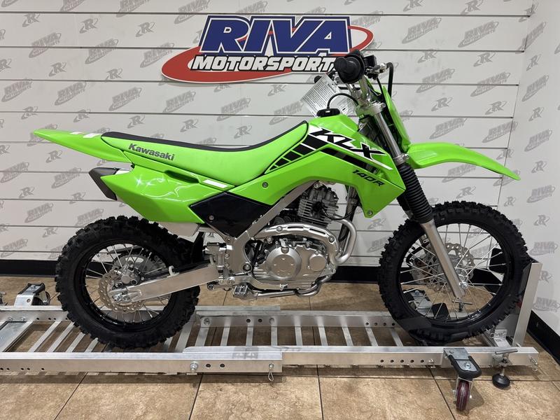 C4A69088-0C42-48E5-A11A-445FDBDE8CC9