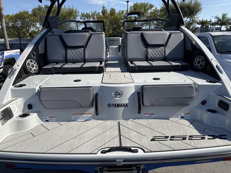 C5326E45-7D7C-42BD-AD22-8148B2145099