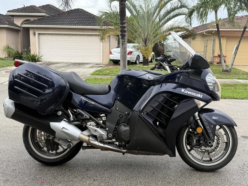 CD39A13C-88DE-4F7A-80F1-E65683911244