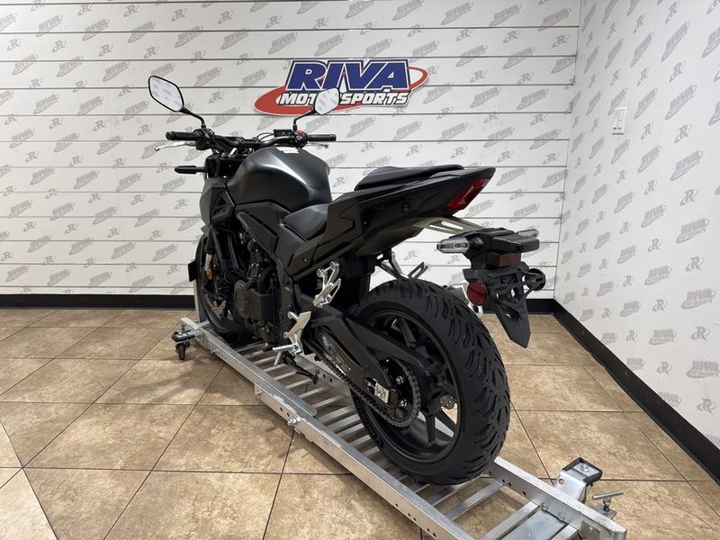 CF85E310-BBDC-4588-96B2-04A79717A168