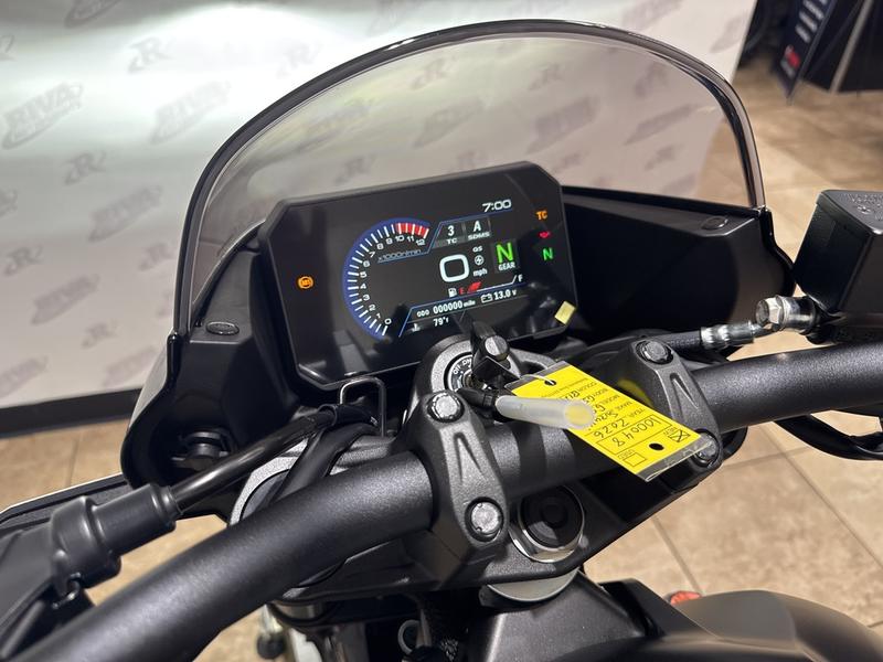 D3116684-3BB9-4062-91EA-03EC6FAF696C