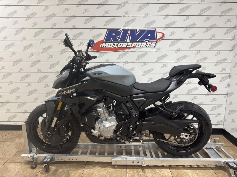 D5F70E2B-8AB4-4C44-868A-86C12D00ECD8