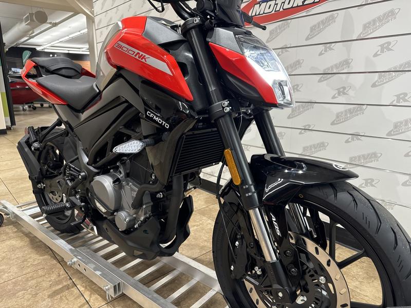 D7344BB2-FF56-44E7-9797-C8636FE60944