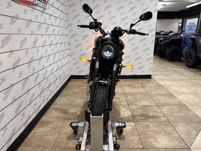 DB5ED706-C2FE-4672-AB5B-5C41D2DFC377