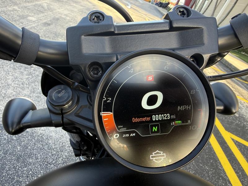 DB8BB633-B25B-4C09-AC6A-D004DFFA23B7