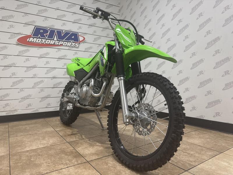 DCE195BE-9027-42A1-8966-942081CD062C