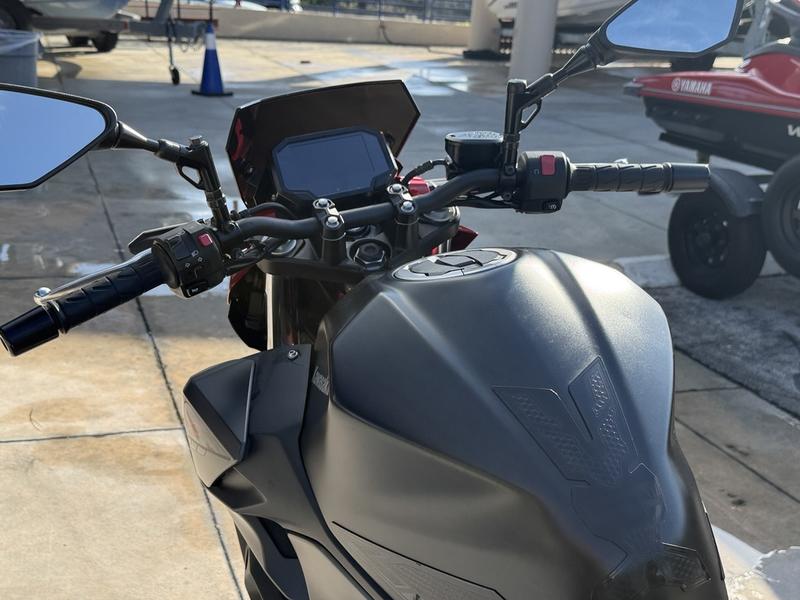 DFCBAA1B-CD80-45E6-A959-716CB0DD5FB8