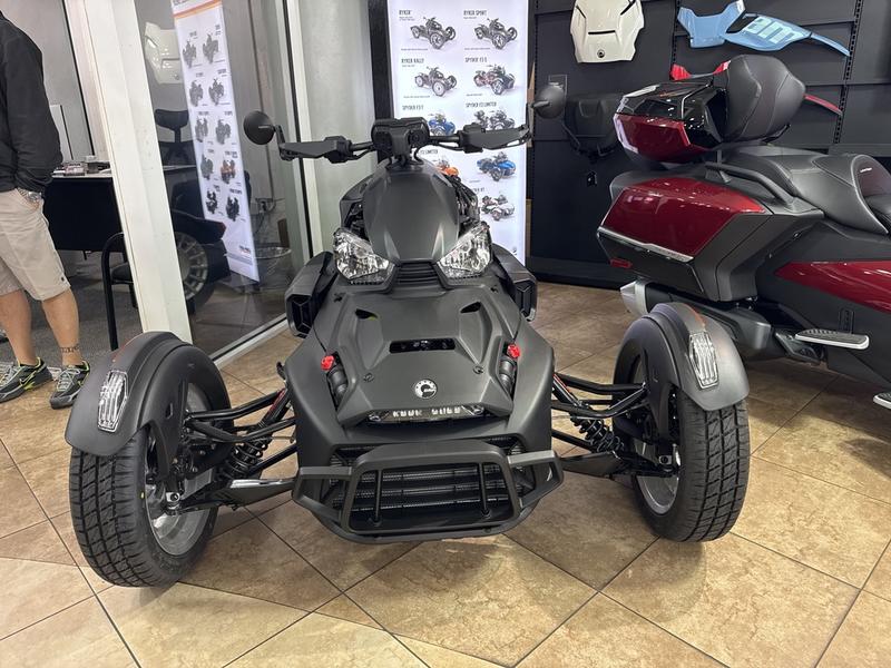 E0E31BEF-DF0F-4E5A-BF27-BF79DD2C7CC2