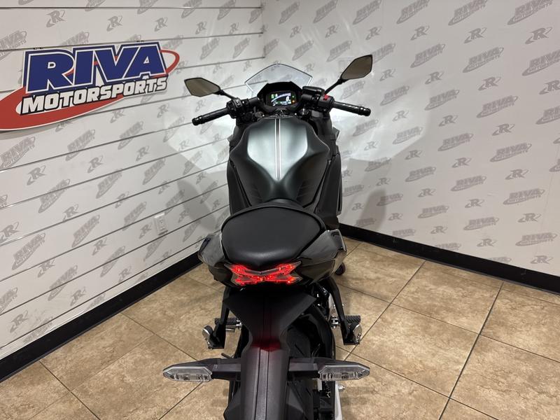 E23DD3B6-3F52-4D30-9FAE-65D7E2D1B23A