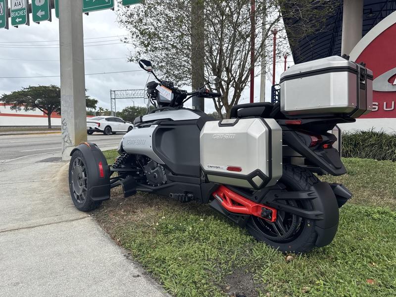 E483840A-5FF5-4799-A86D-53F10A38A147