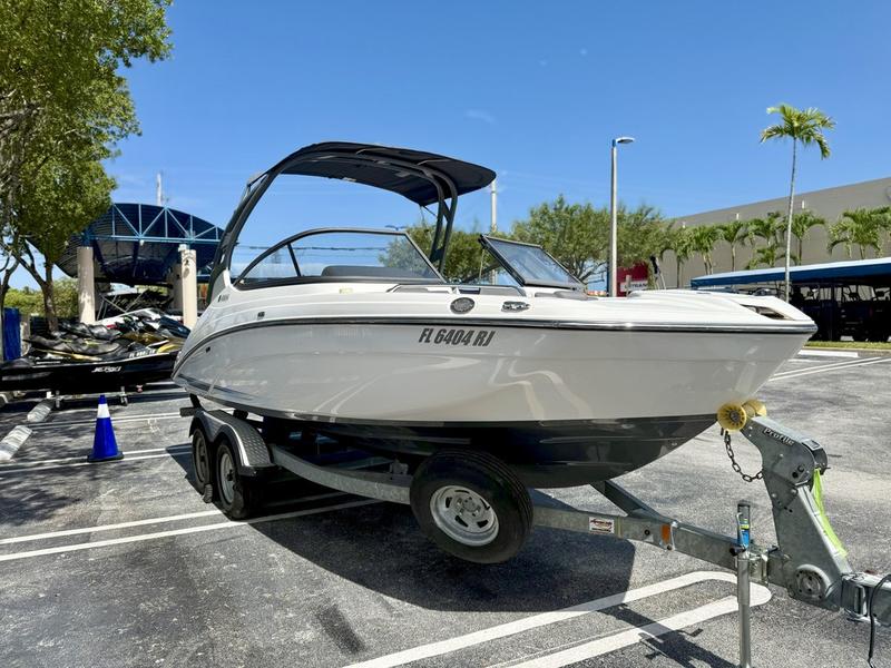 E48A1368-AAD7-4596-92F4-54ADC861B9AF