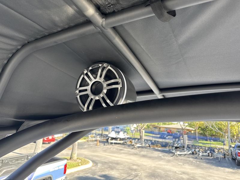 E5128CD1-E047-4D56-BB60-B814E380B0F5