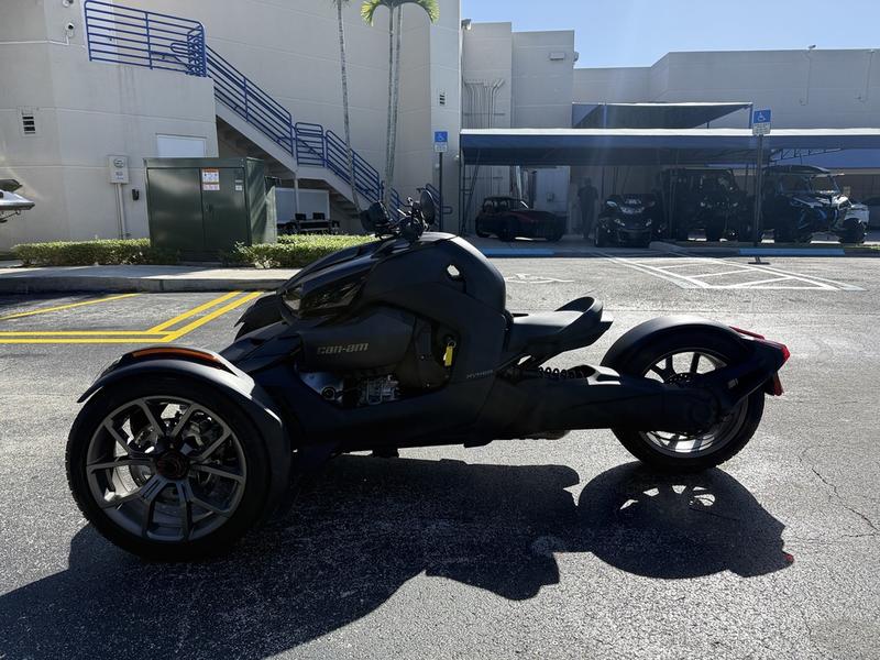 E57A0A15-D060-4272-A4F0-A59FF305EA52