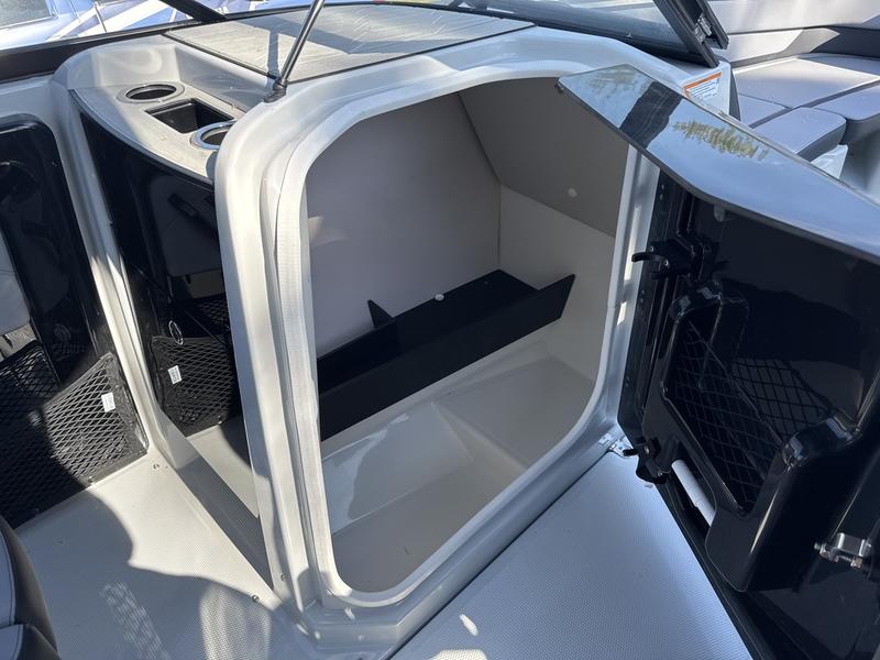 E9083B88-AE58-429A-AE6F-A4C9BA5552A1