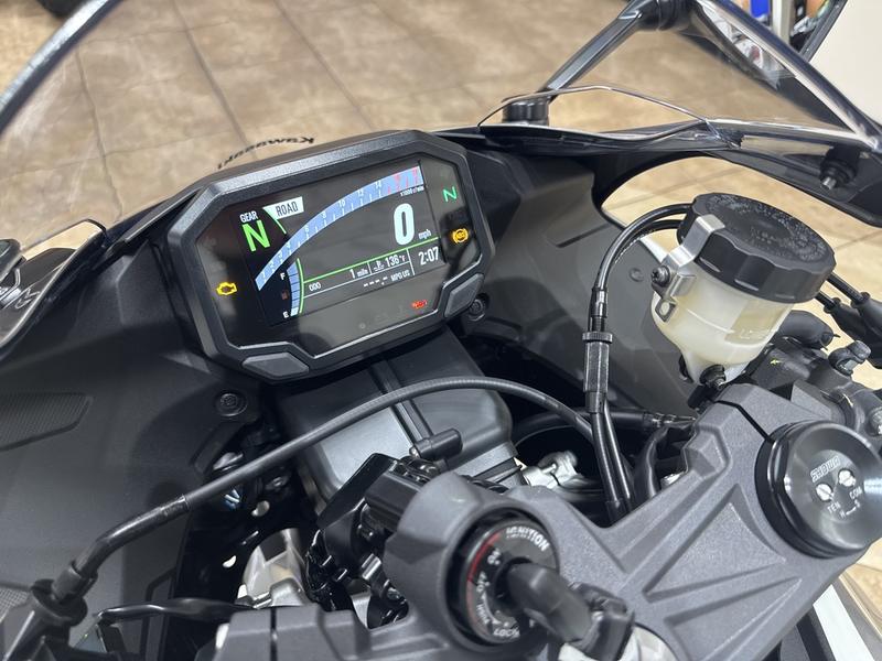 EB22E50B-D6D1-4FC0-BC31-695B24063051