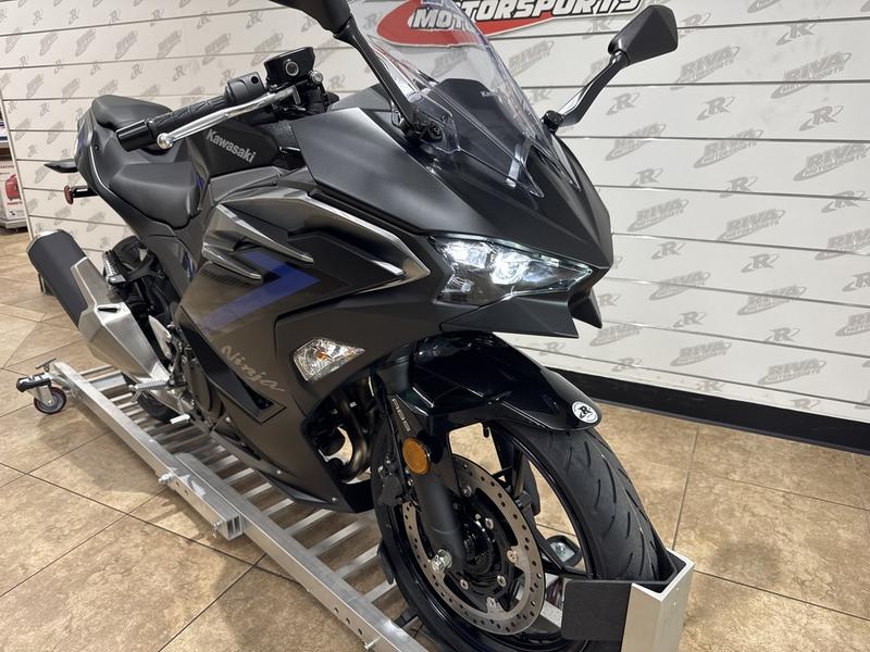 ECDC5038-8F57-4180-A63B-5A10E825C06C