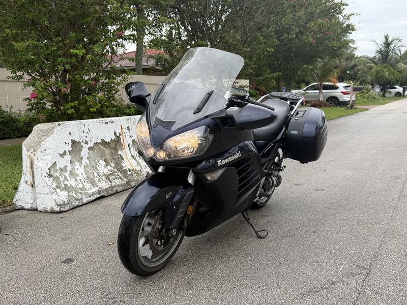 EE40C4B4-7248-4D05-9470-75F8CE30F677