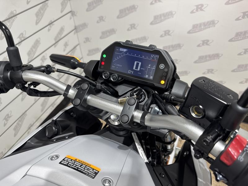 EE8E18F5-7003-4203-8E58-2C120D0946B8